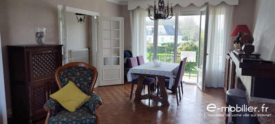 Maison - 120 m² - 8 pièces