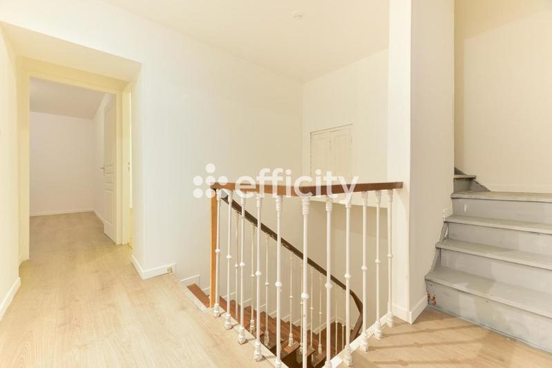 Maison - 117 m² - 6 pièces