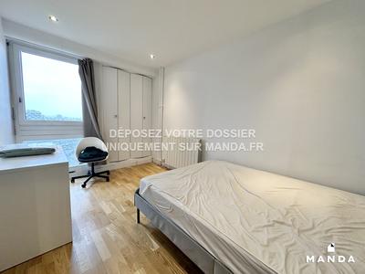 Chambre - 10 m² - 5 pièces