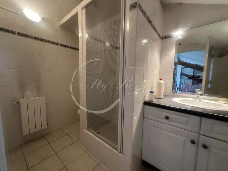 Maison - 226 m² - 5 pièces