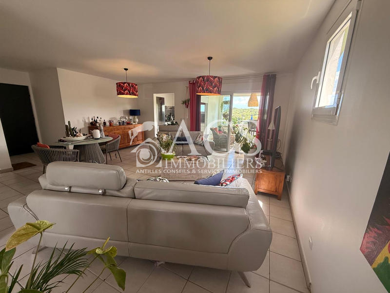 Appartement - 68 m² - 3 pièces