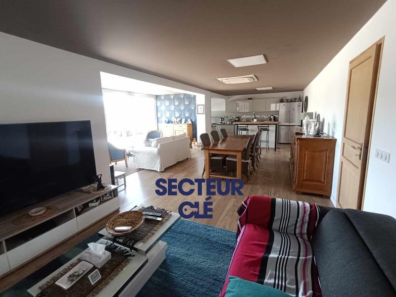 Maison - 156 m² - 5 pièces