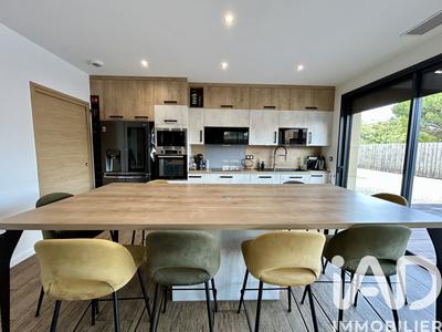 Maison de maîtres - 110 m² - 4 pièces