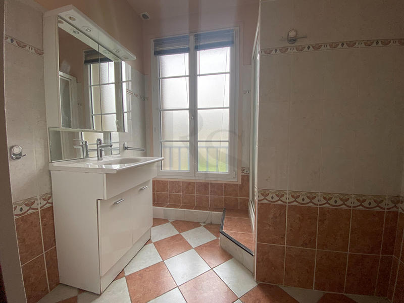 Appartement - 91 m² - 5 pièces