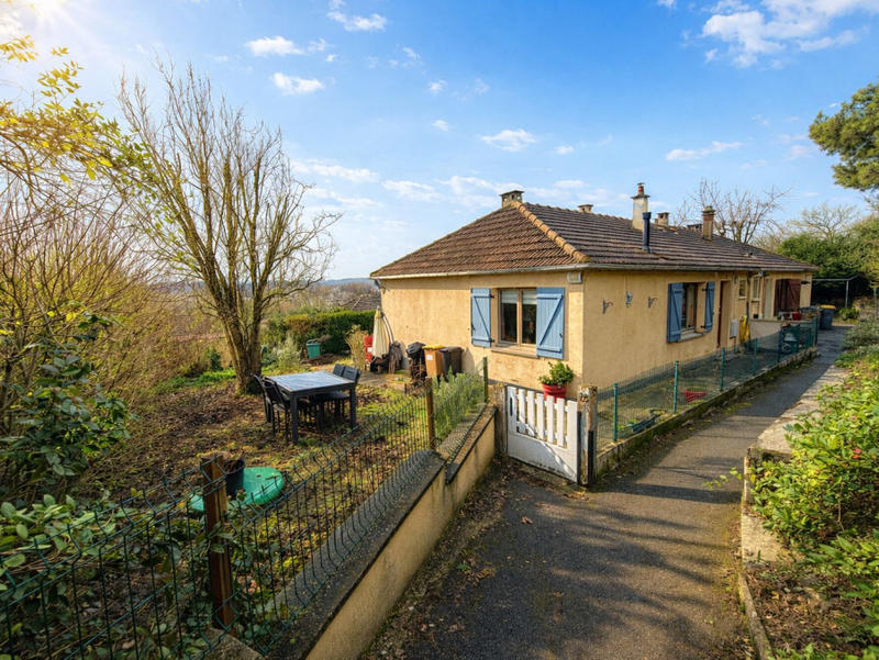 Maison - 60 m² - 4 pièces