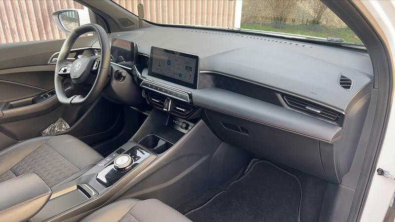 Mg mg3 1.5 Hybrid+ 195 Luxury - Première main Entretien constructeur