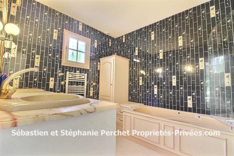 Maison - 133 m² - 5 pièces