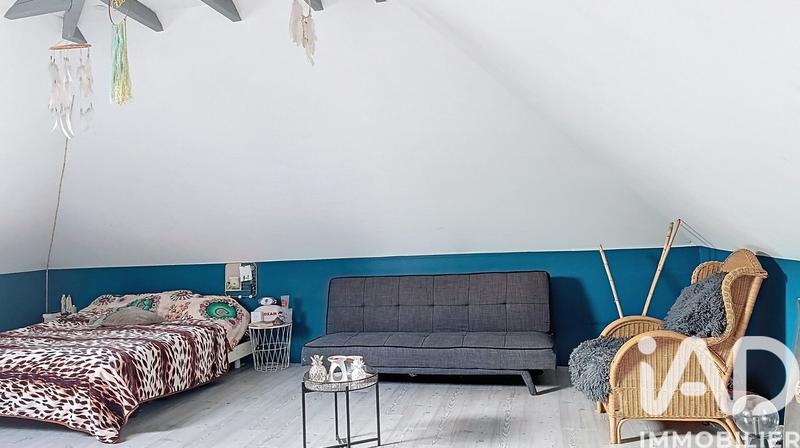 Maison - 250 m² - 7 pièces