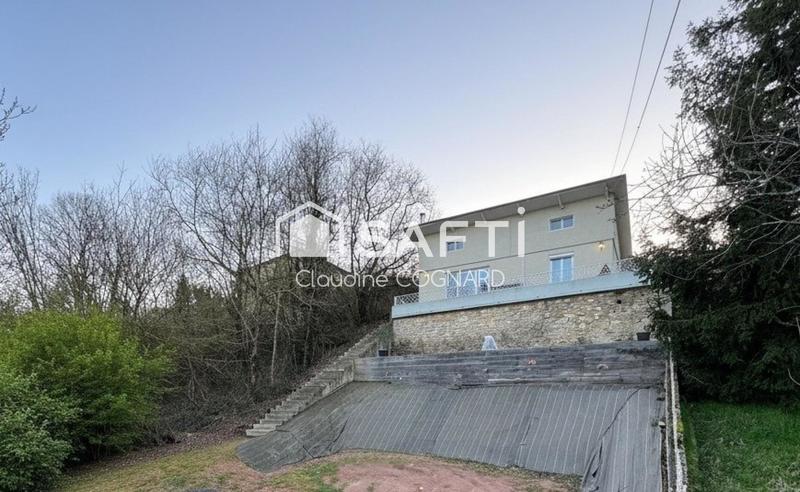 Maison - 80 m² - 4 pièces