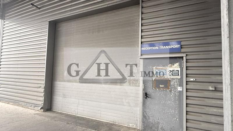 Entrepôt - 5 519 m²