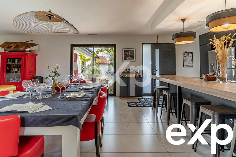 Maison - 160 m² - 6 pièces