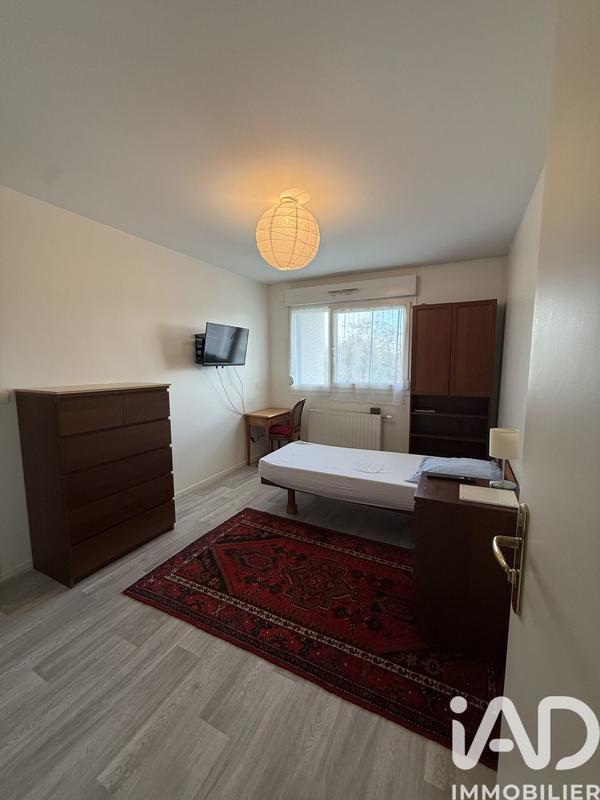 Appartement - 90 m² - 5 pièces