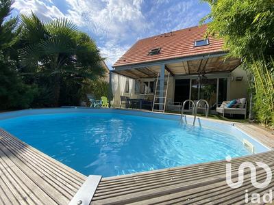 Maison - 125 m² - 6 pièces