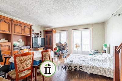 Maison - 92 m² - 4 pièces