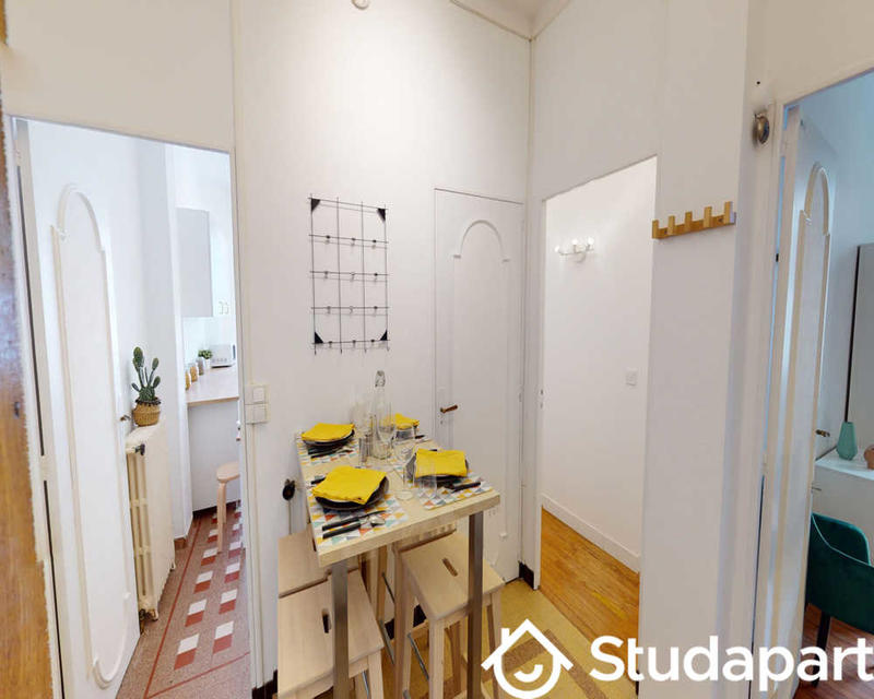 Chambre - 50 m² - 1 pièce