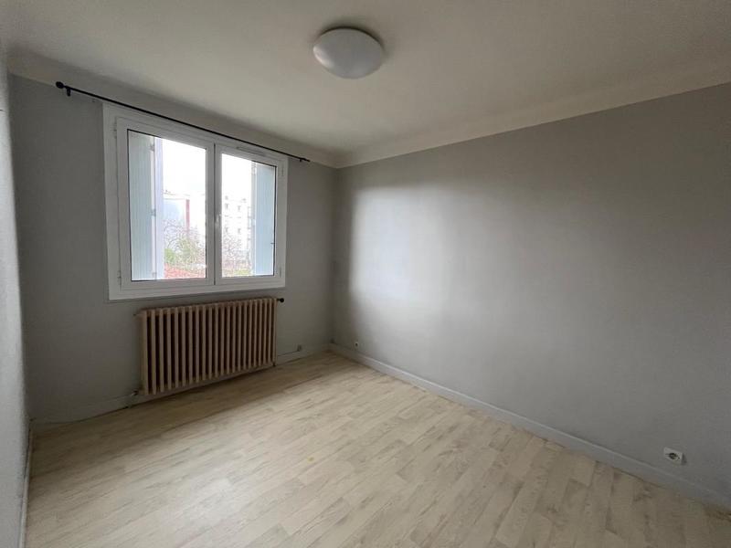 Propriété - 111 m² - 5 pièces