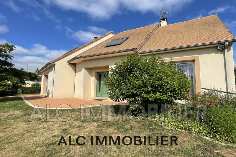 Maison - 190 m² - 5 pièces