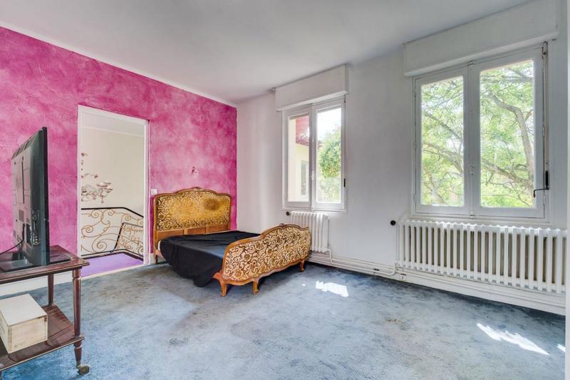 Maison - 255 m² - 7 pièces