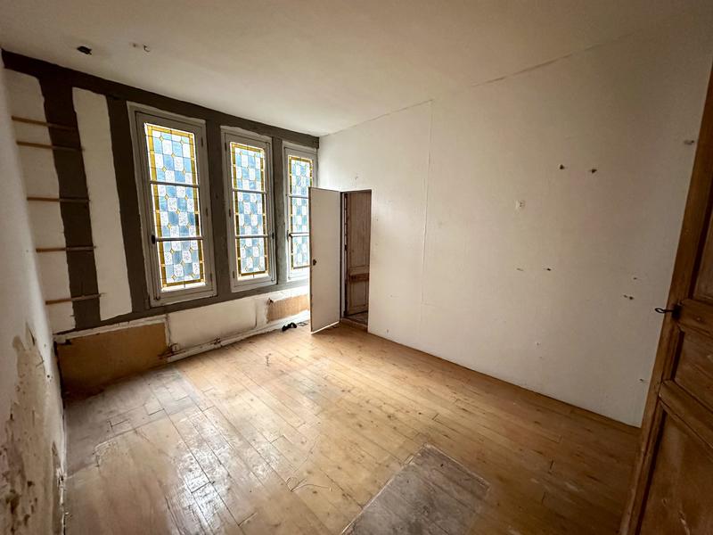 Appartement - 90 m² - 3 pièces