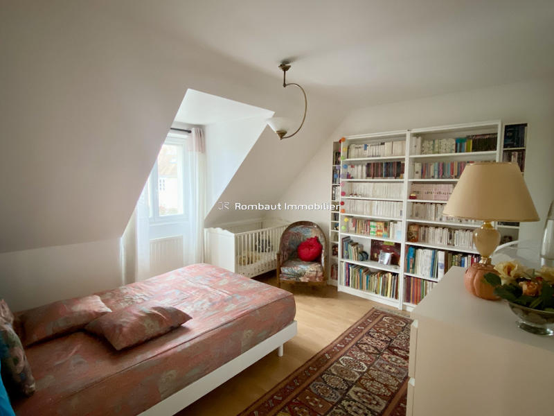 Maison - 137 m² - 6 pièces