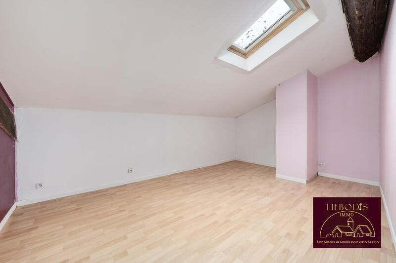 Maison de village - 230 m² - 7 pièces