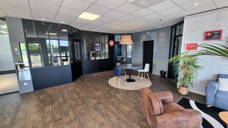 Local commercial - 126 m² - 5 pièces