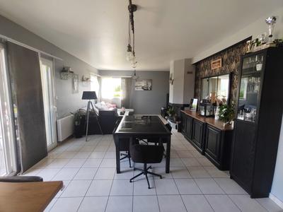 Maison contemporaine - 120 m² - 7 pièces