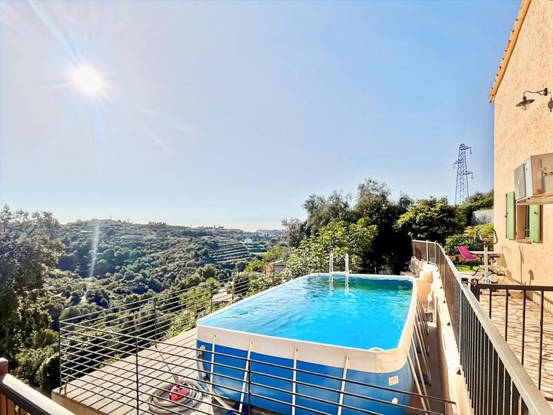 Maison - 150 m² - 5 pièces