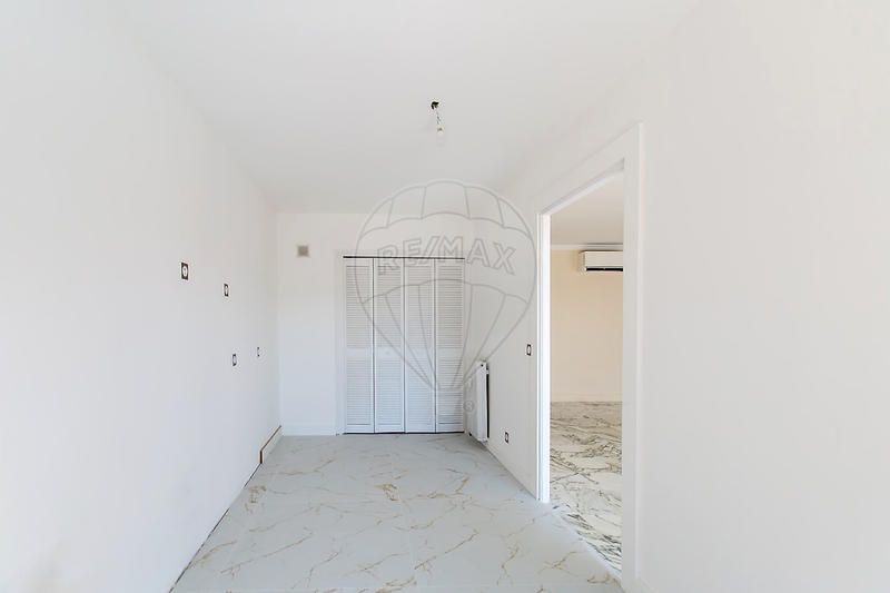 Appartement - 153 m² - 4 pièces