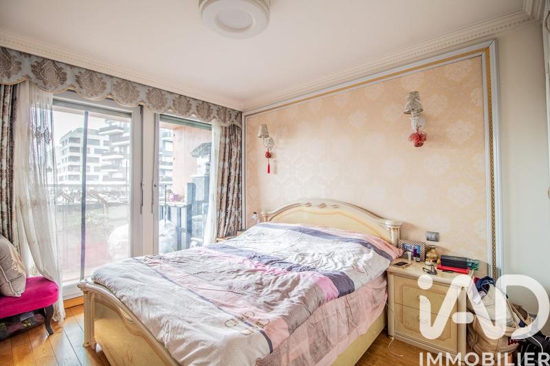 Appartement - 95 m² - 5 pièces