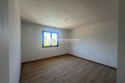 Villa - 140 m² - 5 pièces