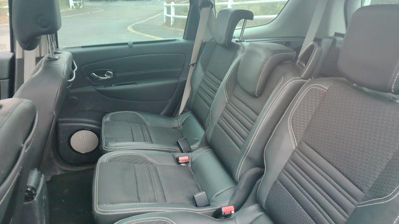 Renault Grand Scénic 3 1.5 dCi Energy 110 eco2 Bose - 7 places Toit ouvrant