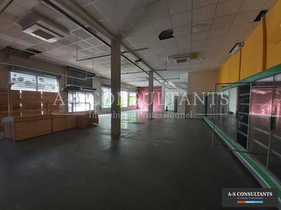 Local commercial - 400 m²