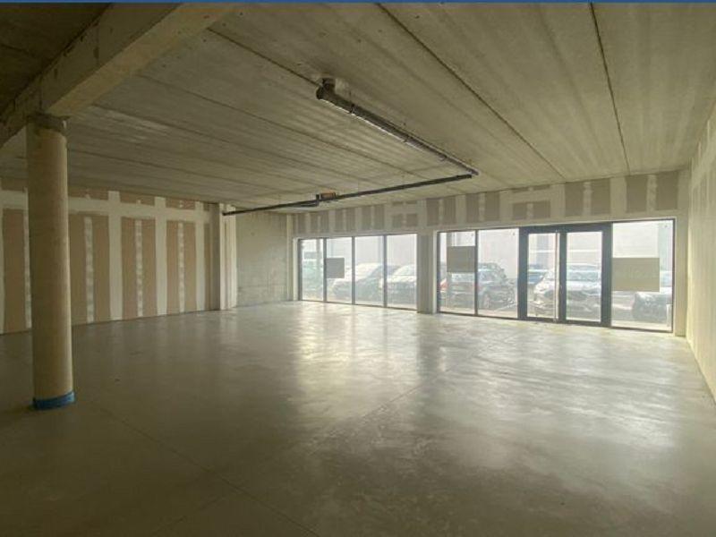 Local commercial - 115 m² - 1 pièce