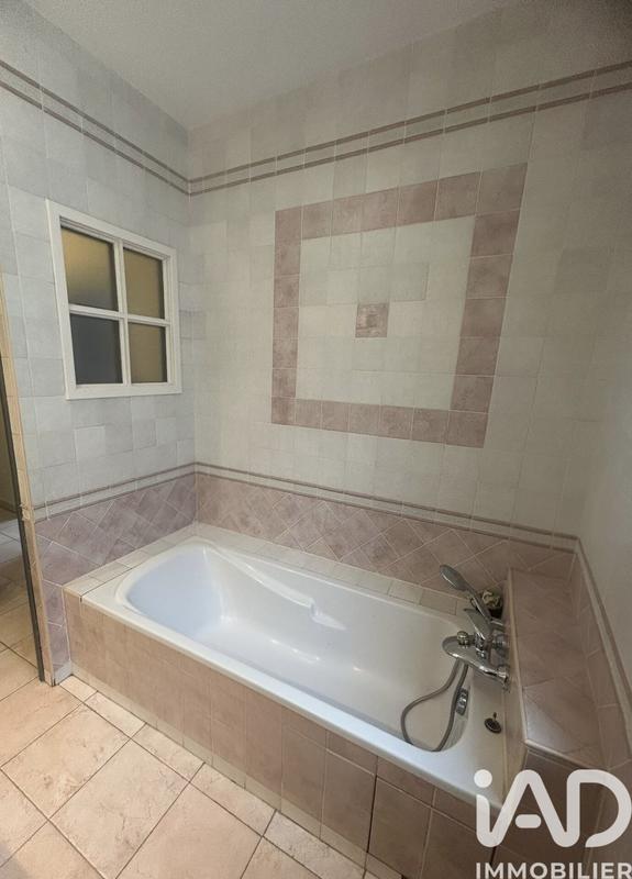 Maison de ville - 138 m² - 7 pièces