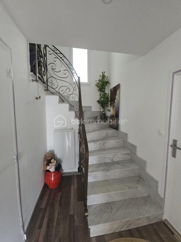 Maison - 134 m² - 5 pièces