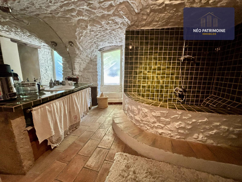 Maison ancienne - 218 m² - 9 pièces