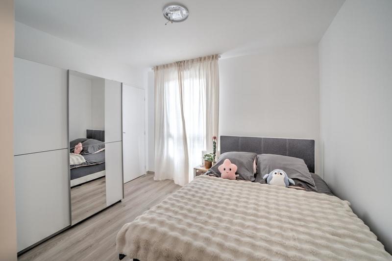 Appartement - 104 m² - 5 pièces