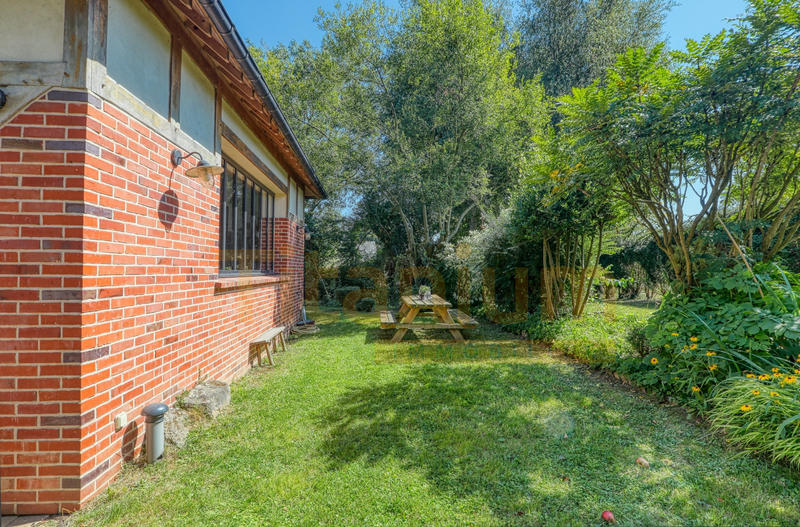 Maison - 185 m² - 7 pièces