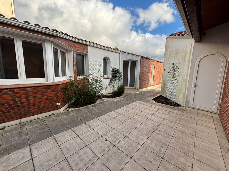 Maison - 104 m² - 5 pièces