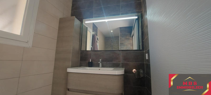 Villa - 158 m² - 6 pièces