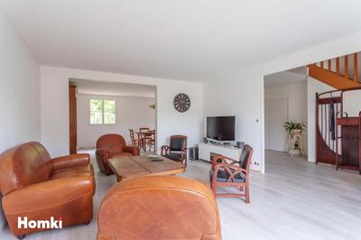 Maison - 168 m² - 6 pièces