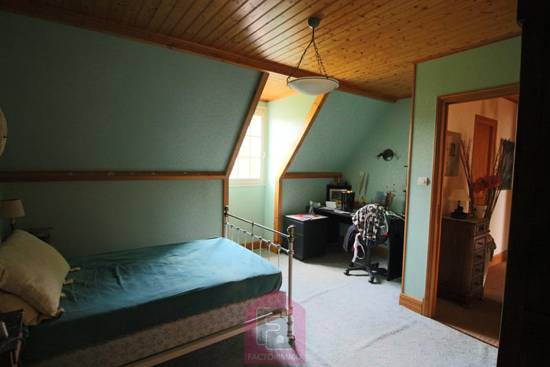 Maison - 146 m² - 6 pièces