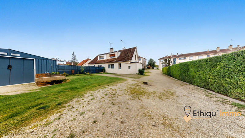 Maison - 85 m² - 4 pièces