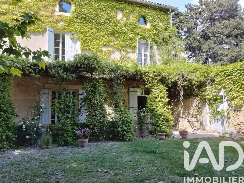 Maison - 460 m² - 10 pièces