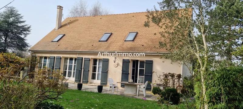 Maison - 180 m² - 7 pièces