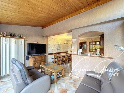 Maison - 98 m² - 4 pièces