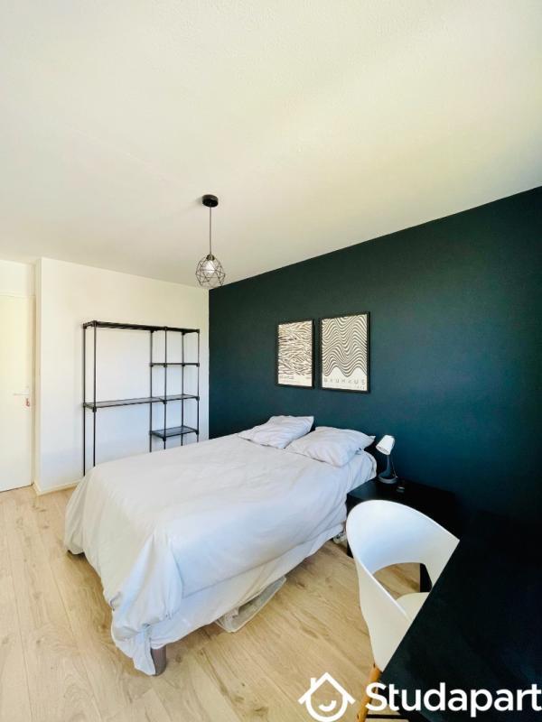 Chambre - 12 m² - 1 pièce