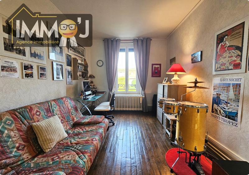 Maison - 105 m² - 5 pièces