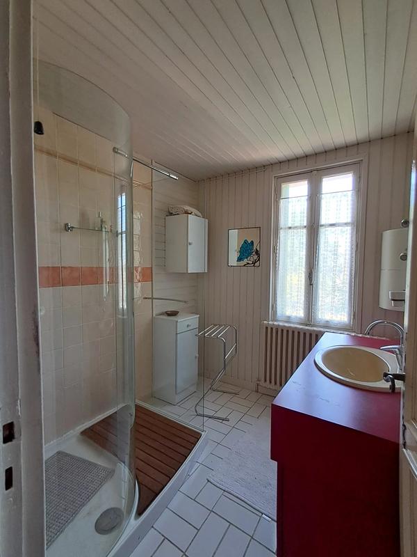 Villa - 200 m² - 6 pièces